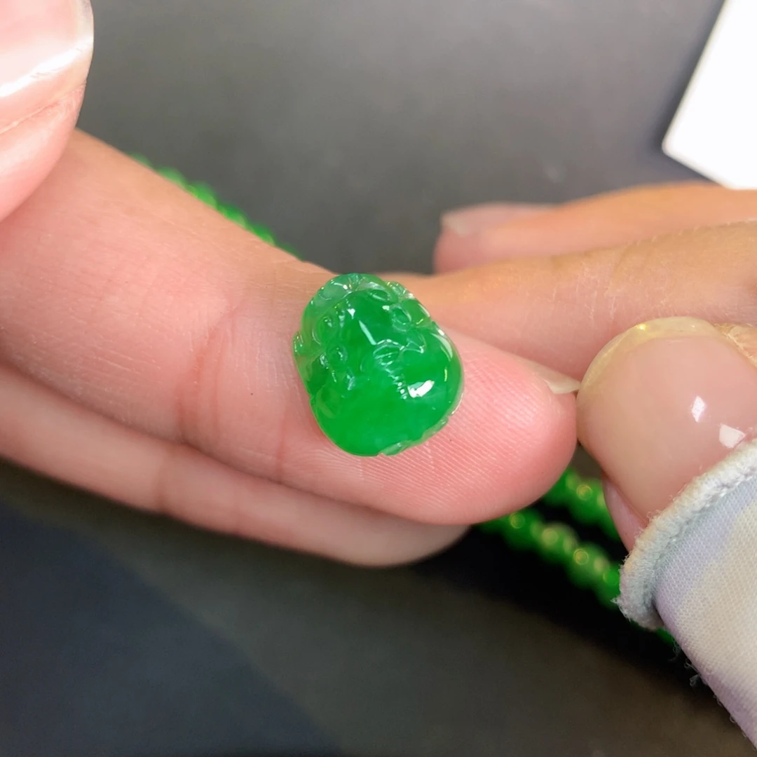 翡翠裸石11.02-9.6-4.5