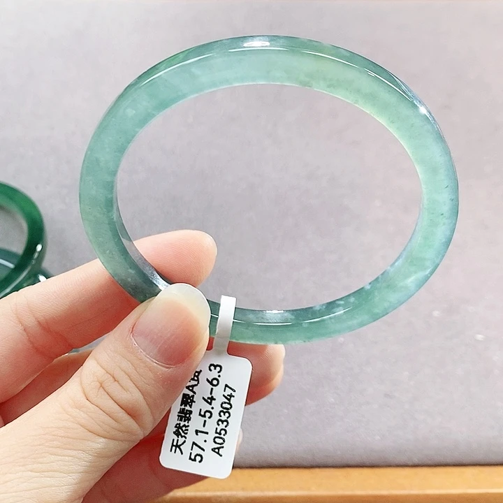 【闪购商品】未镶嵌手镯翡翠