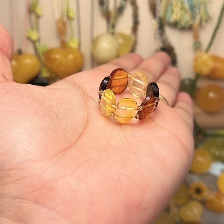 蜜蜡颈饰未镶嵌蜜蜡