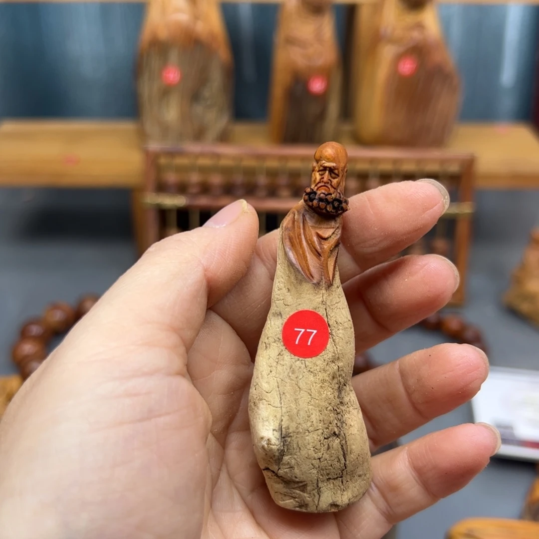 周***木崖柏木摆件手把件，