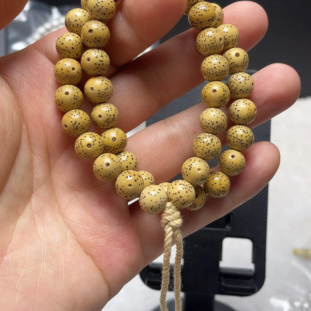 @***@星月菩提把件原生态鸡油黄十全十美手持10