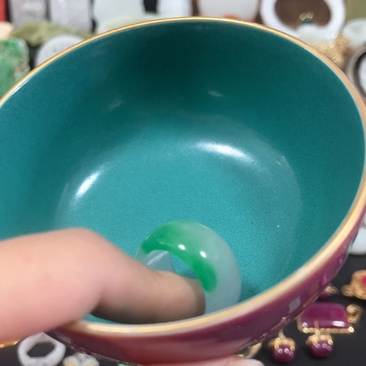 爱***说瓷片我是真的喜欢这个风格