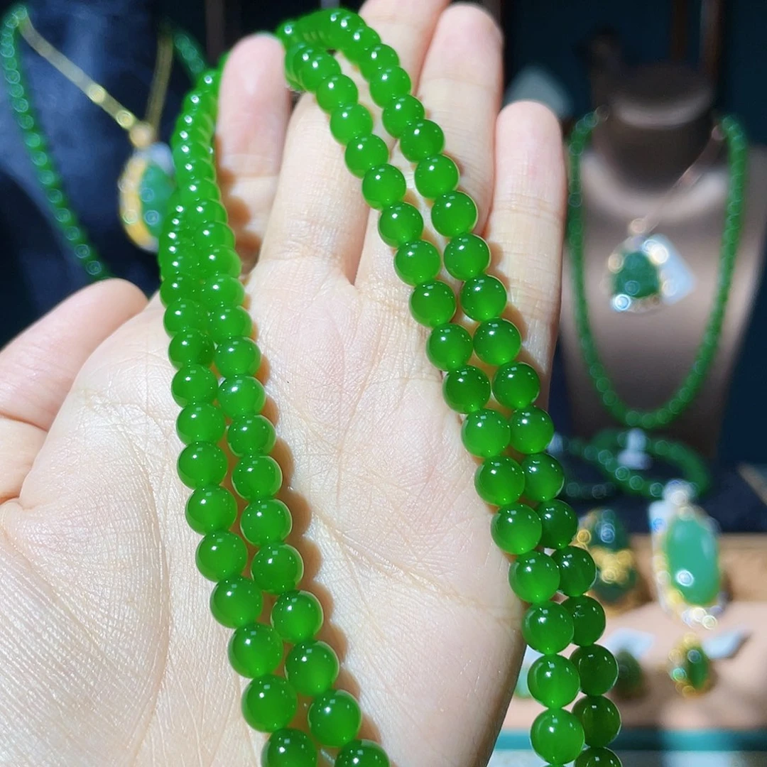 和田玉（碧玉）18K金镶嵌颈饰