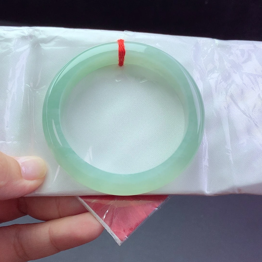 【闪购商品】翡翠手镯未镶嵌a 063000