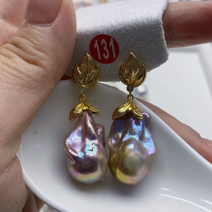 银S925镶嵌淡水珍珠耳饰