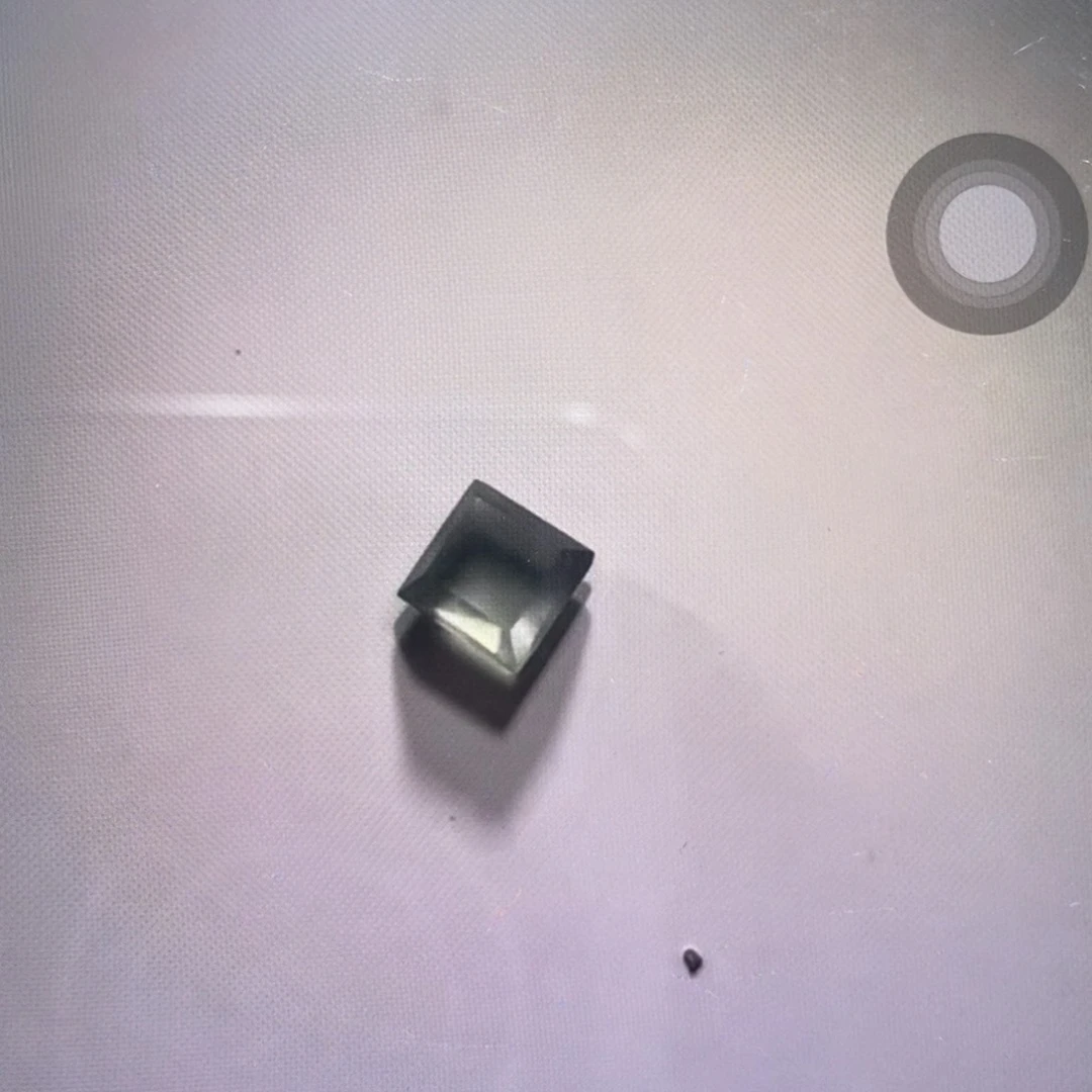 【闪购商品】翡翠未镶嵌颈饰?****?切割