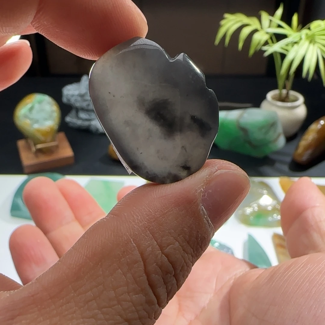 定制翡翠未镶嵌定制翡翠未镶嵌