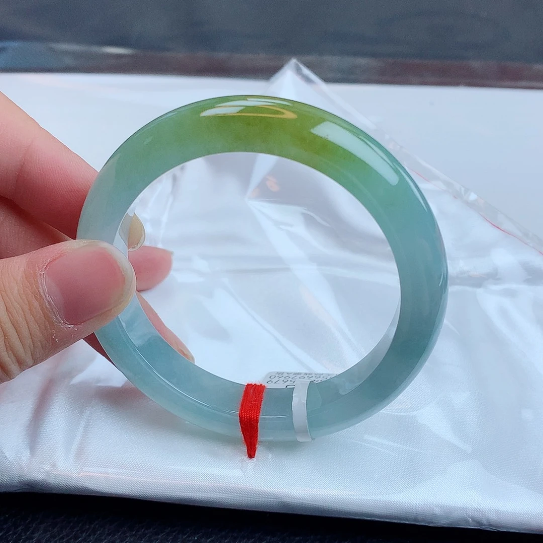 翡翠手镯未镶嵌天然缅甸翡翠A货手镯