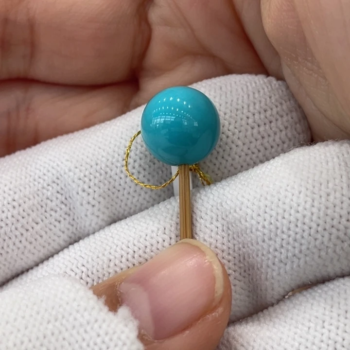 绿松石未镶嵌珠宝奇石11