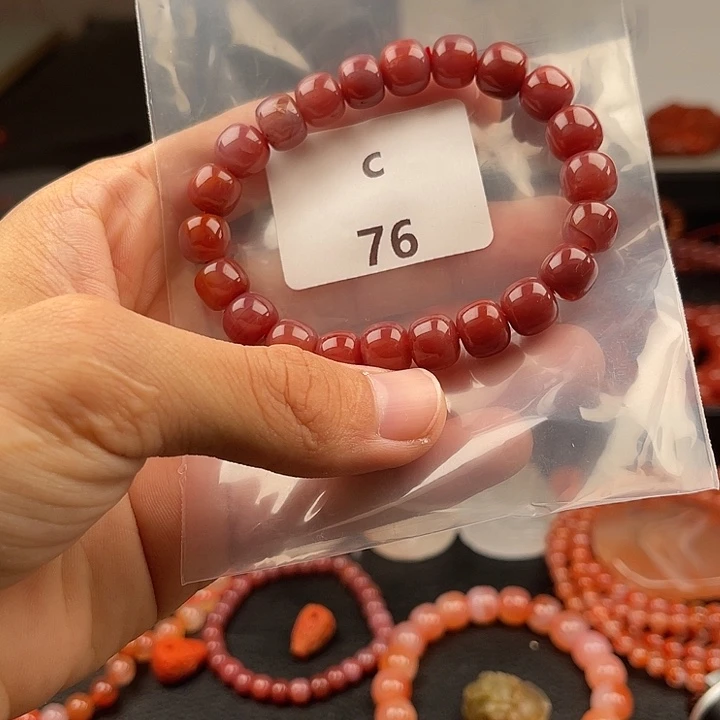 未镶嵌南红玛瑙多样性发货9m m南红玛瑙