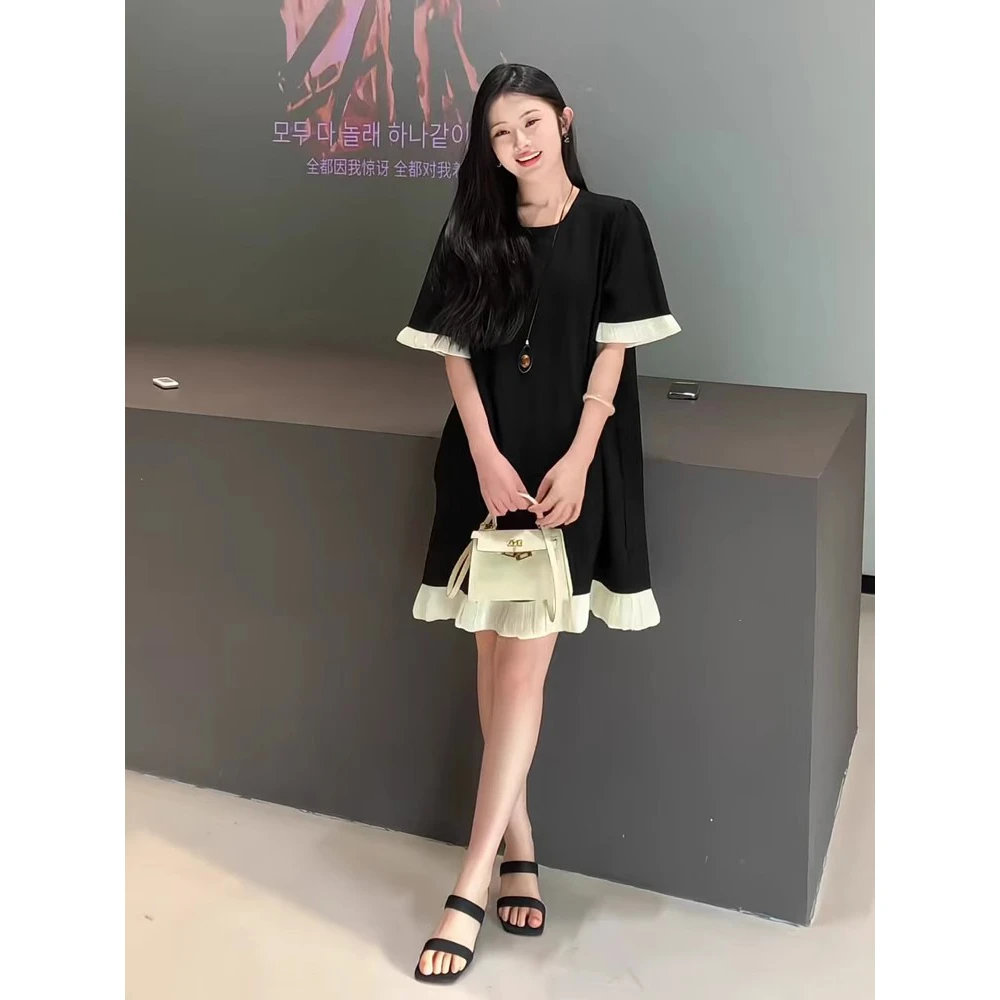 法式气质撞色拼接短袖连衣裙女2025夏季大码胖MM高级感显瘦直筒裙