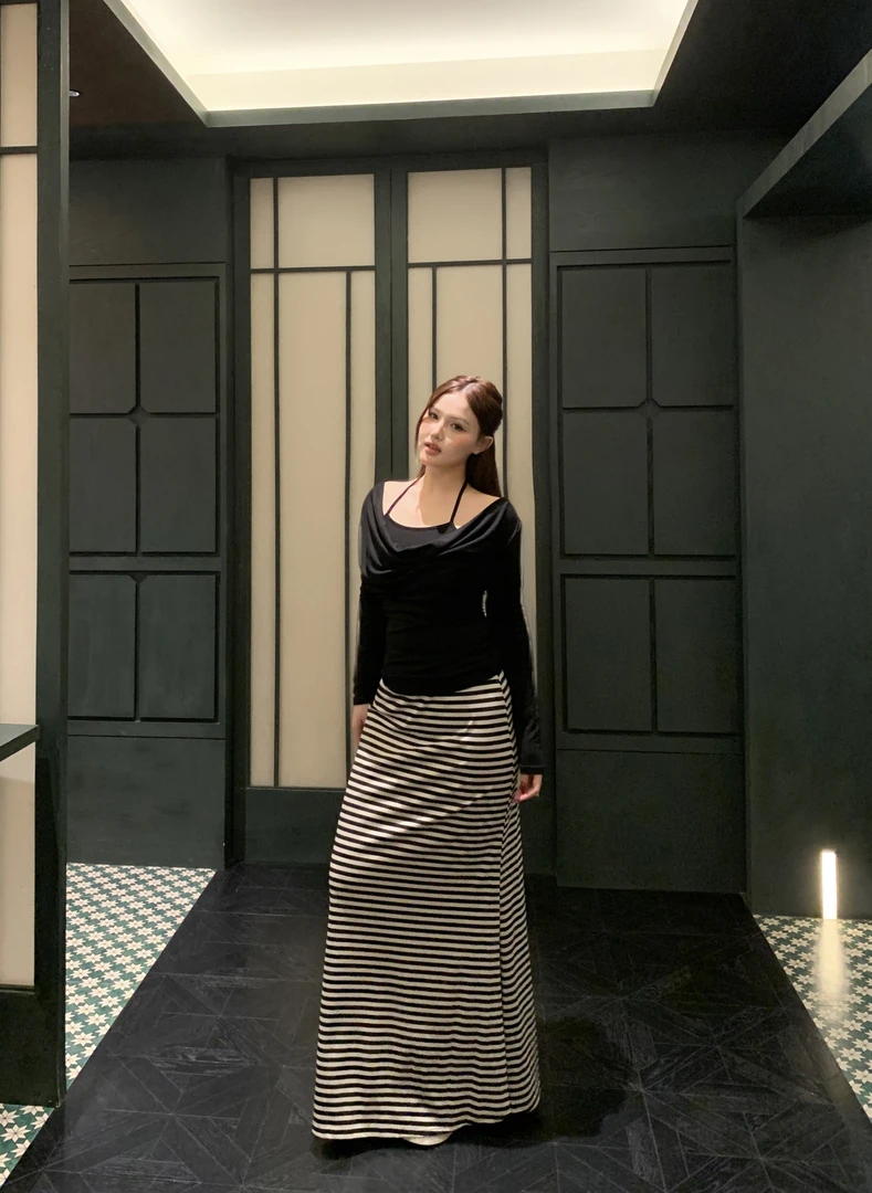 Bear Chili黑色挂脖假两件褶皱长袖秋季辣妹风修身打底衫上衣女