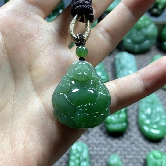【闪购商品】颈饰未镶嵌和田玉