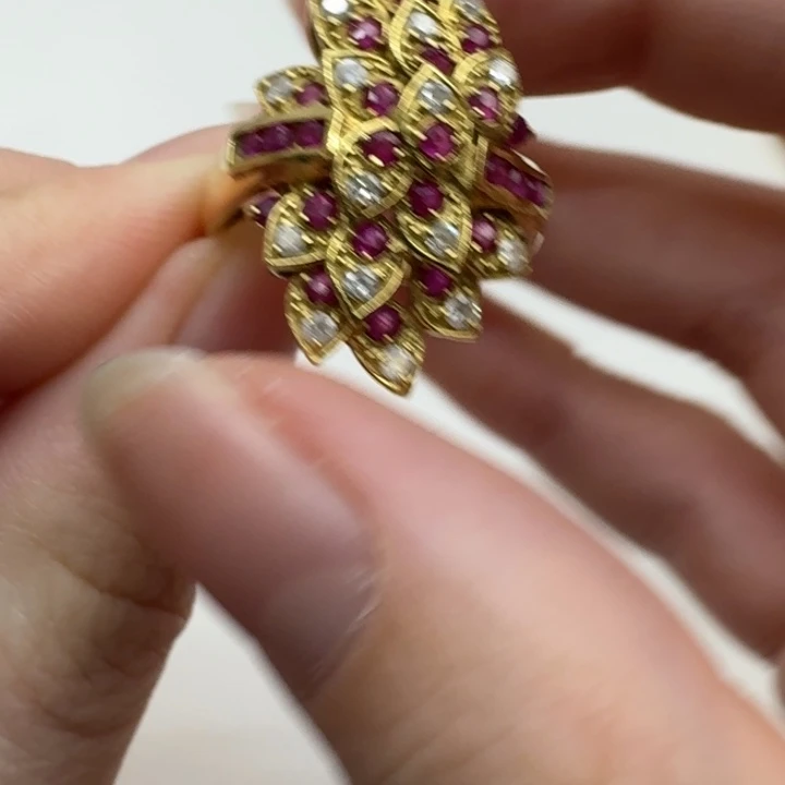 未镶嵌红宝石戒指