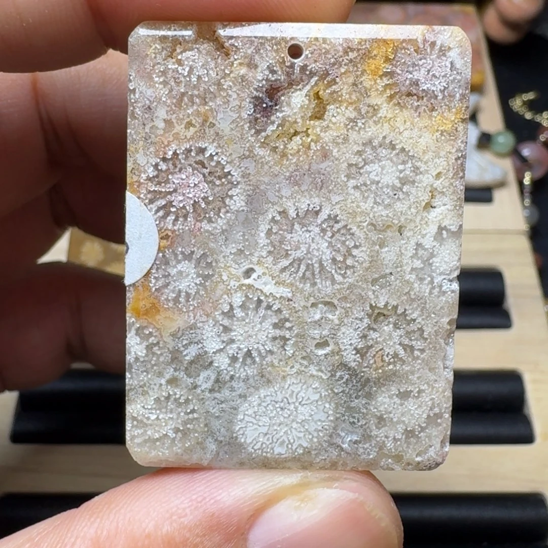硅化玉未镶嵌纯天然色有机玉石保真色