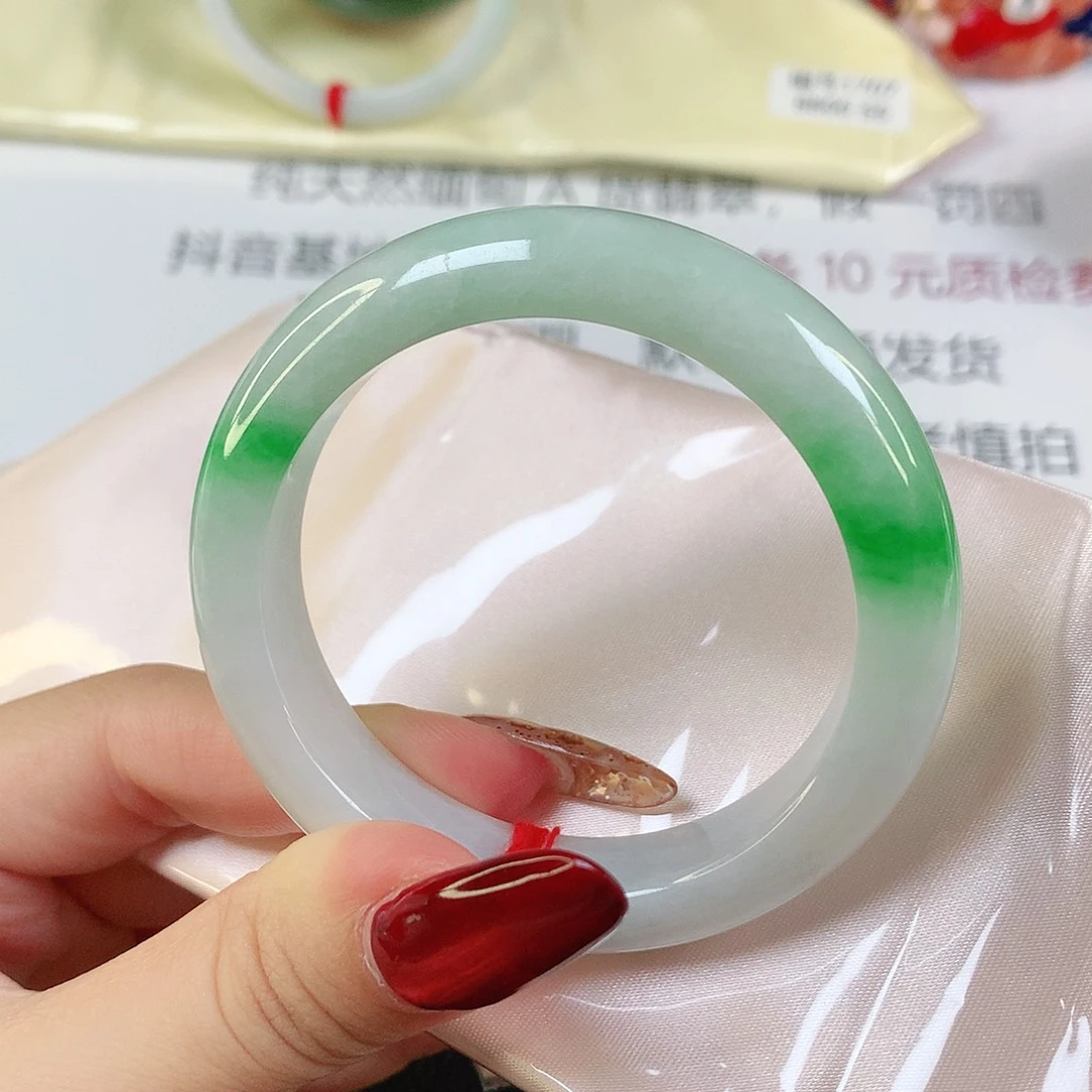 翡翠手镯未镶嵌缅甸天然1701