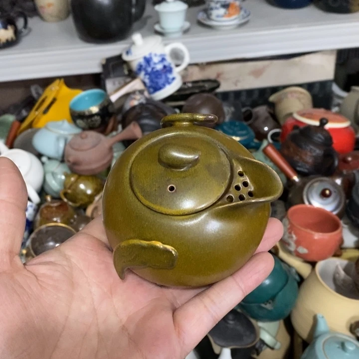 陶瓷艺术品及陶瓷壶