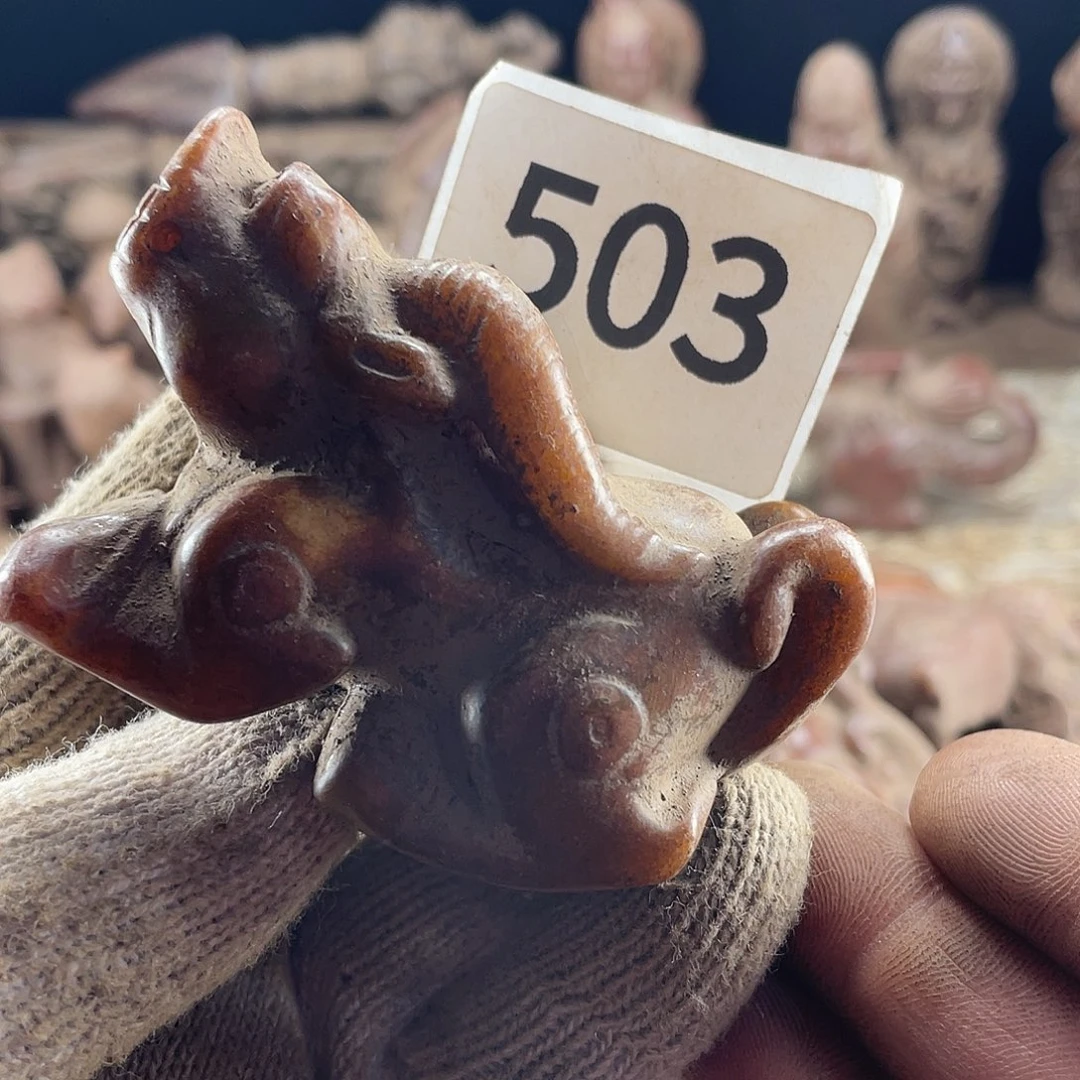 和田玉（糖玉）未镶嵌挂件