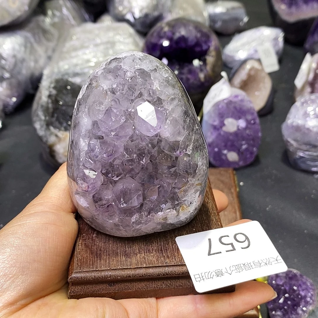 未镶嵌水晶大型摆件（非配饰）