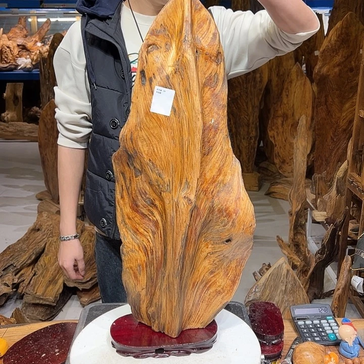 松木（琥珀木）燕*德