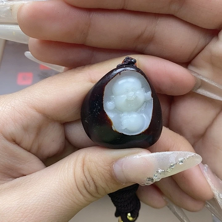 和田玉挂件未镶嵌诺****隆