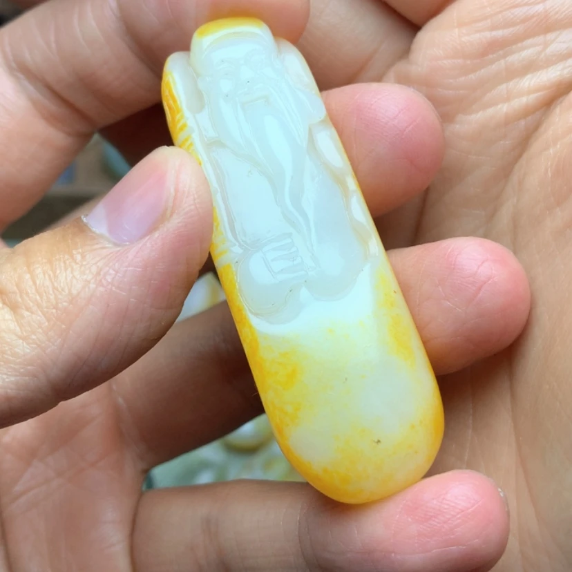 【闪购商品】颈饰未镶嵌和田玉