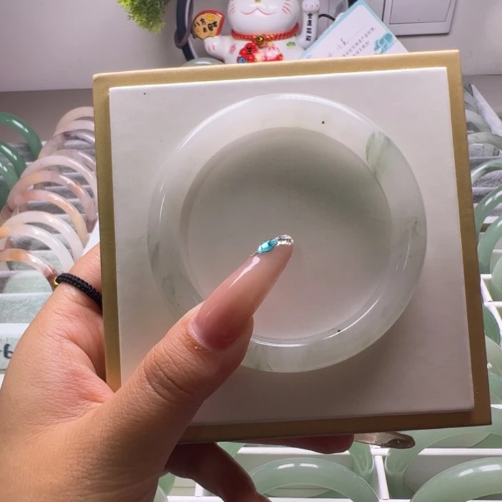 未镶嵌手镯东陵石