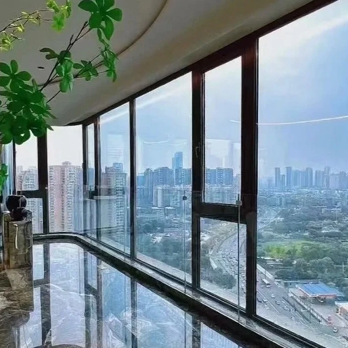 1. 铂悦鎏光系列平开窗