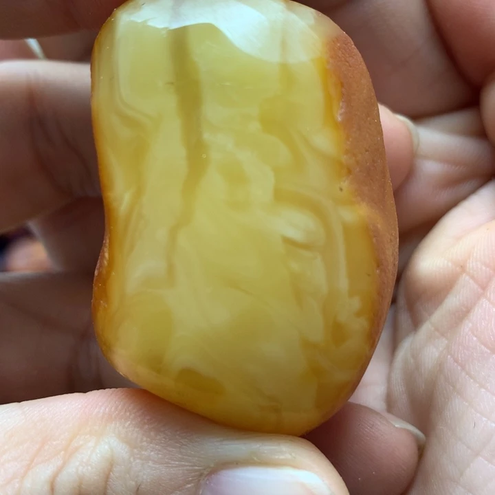 未镶嵌定制琥珀蜜蜡工坊原石定制
