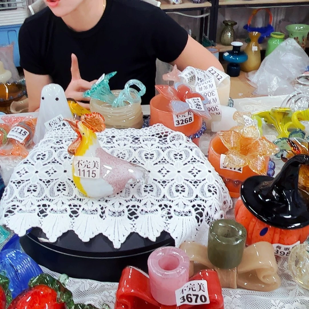1115鸡 实心 家悦琉璃工艺品不完美