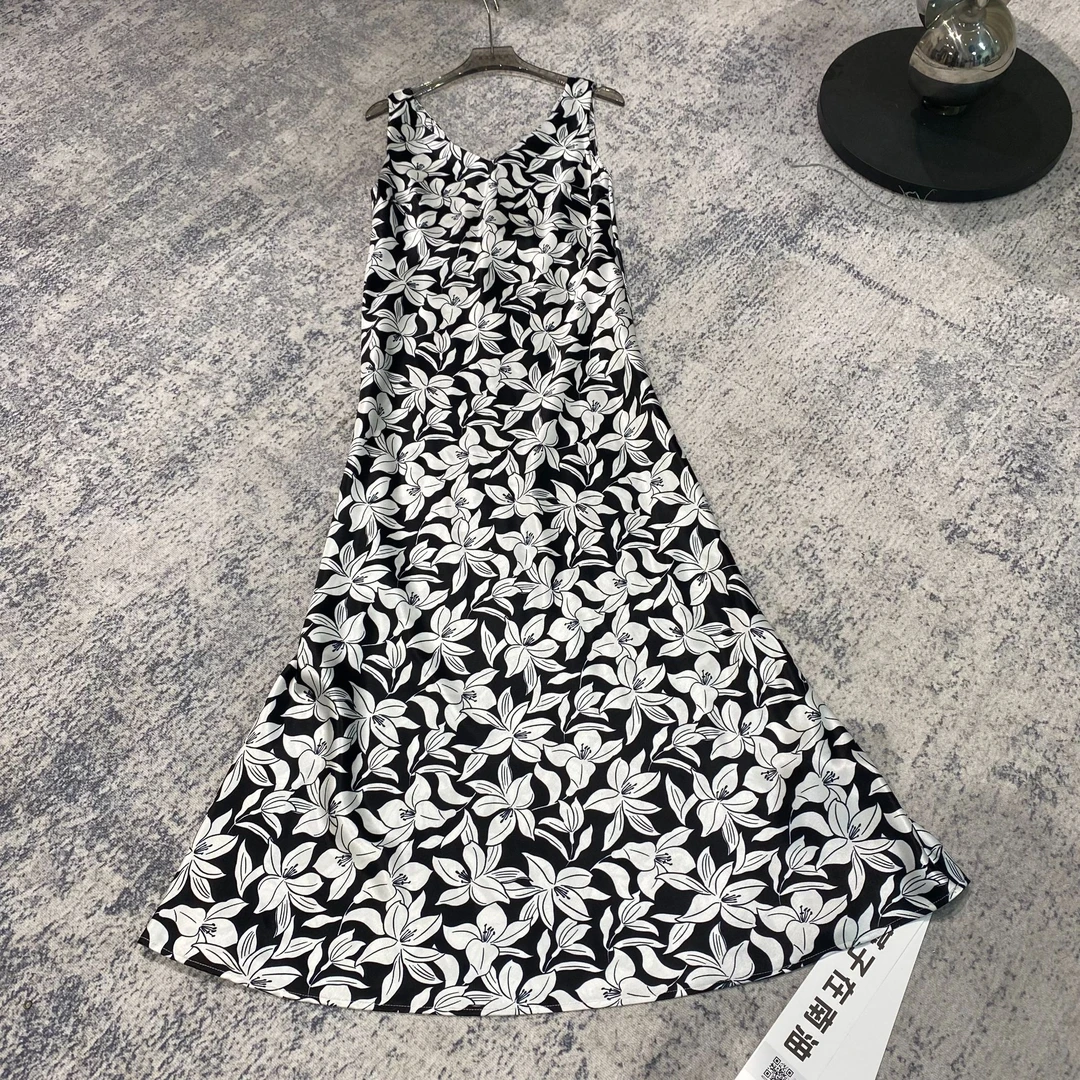 【燕子在南油】裙长130cm夏季新款清新黑白印花背心连衣裙4025