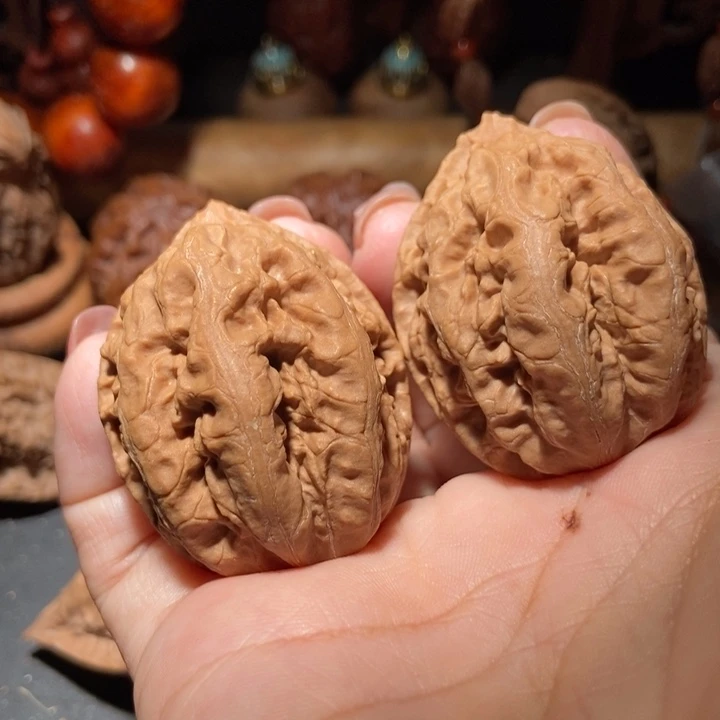 把件文玩核桃东北楸子小雪219