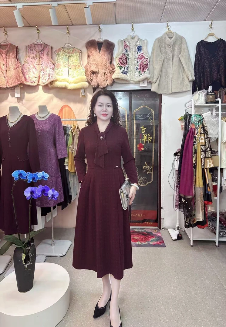 2025冬季新款高端气质奢华双面羊绒保暖百搭连衣裙ins红色