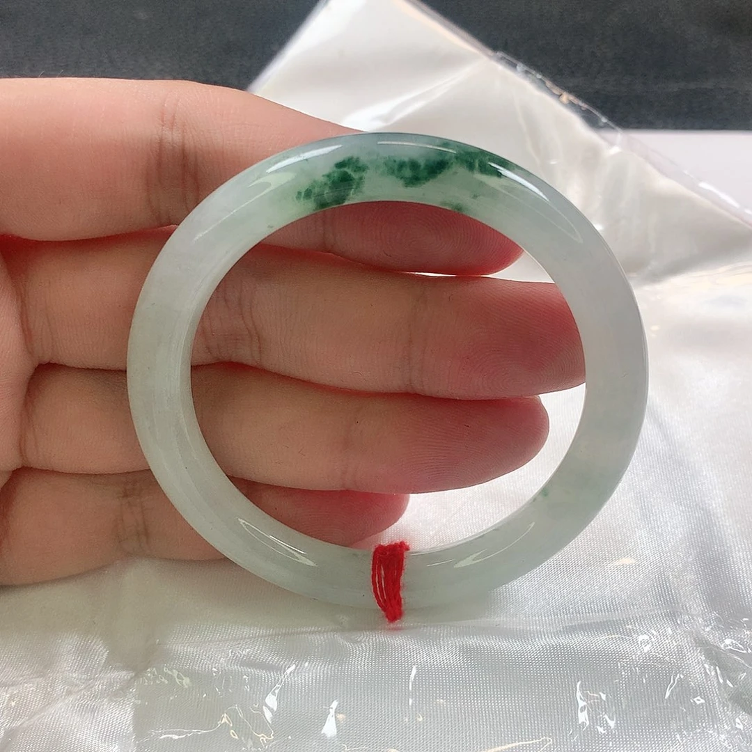 未镶嵌手镯（圆镯）翡翠357号
