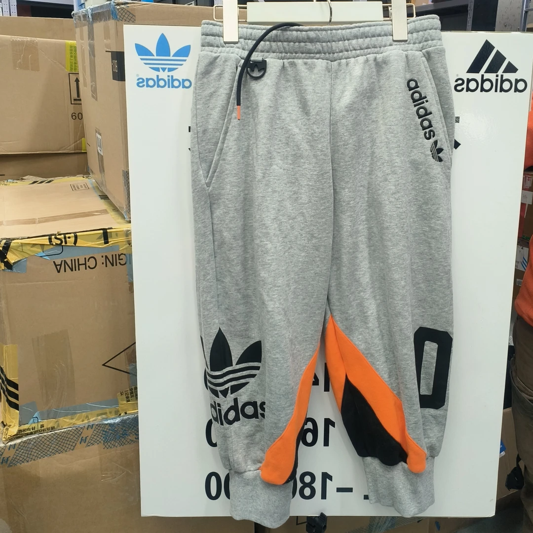 Adidas阿迪达斯三叶草男宽松舒适运动休闲七分短款AO0545
