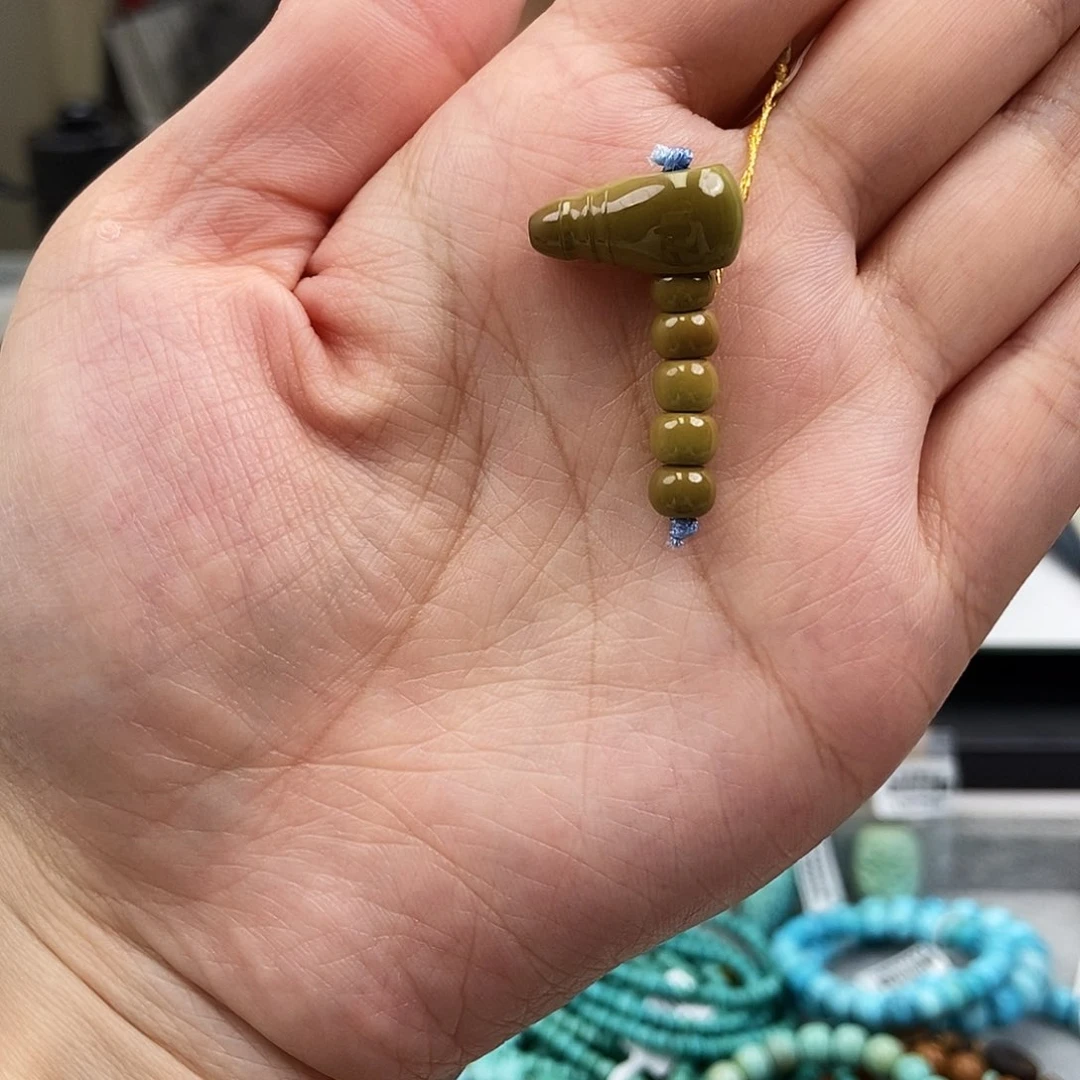 未镶嵌绿松石珠宝奇石