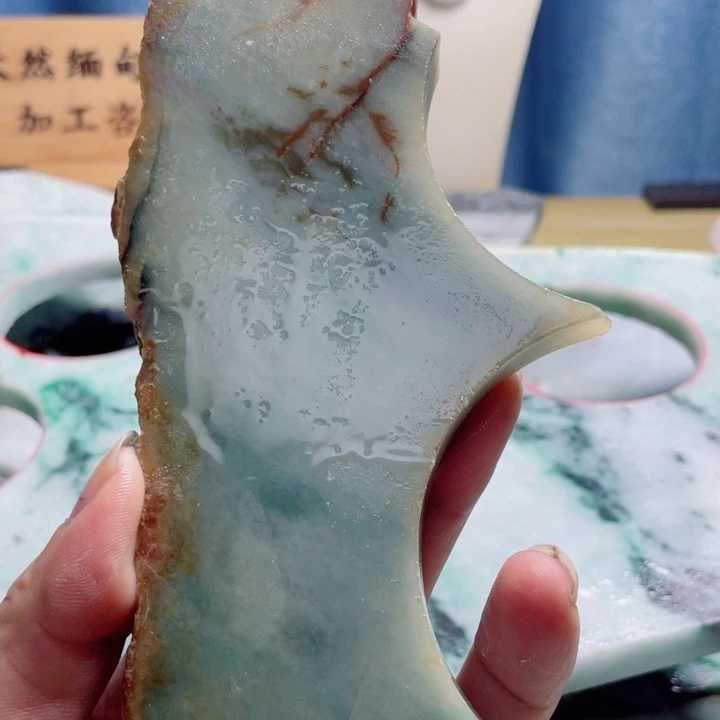 k***g颈饰未镶嵌翡翠翡翠