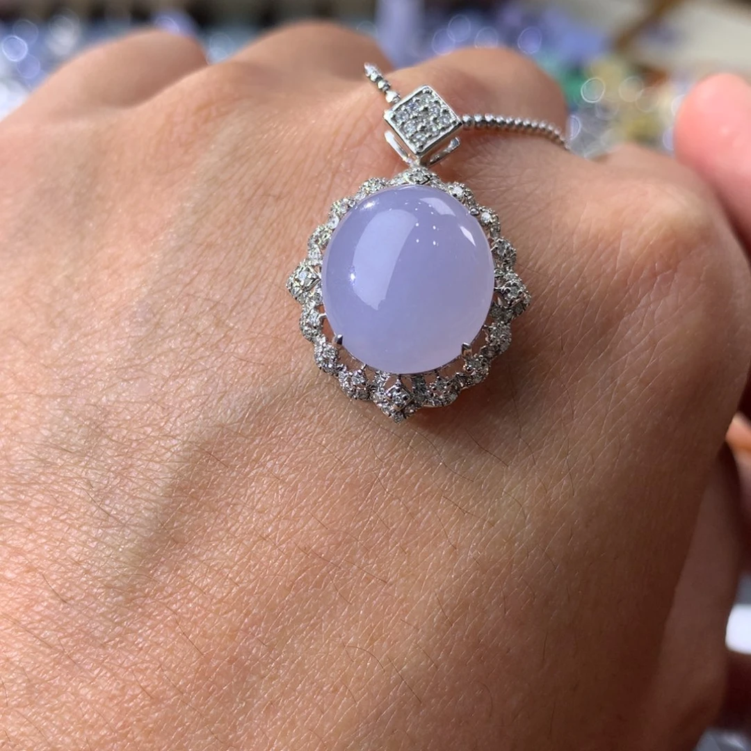 翡翠吊坠(不含链)18K金镶嵌