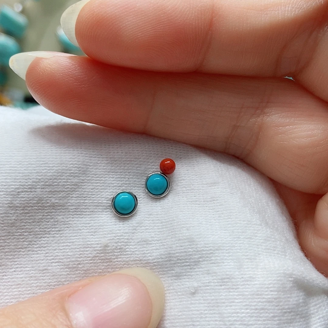 南红玛瑙未镶嵌珠宝奇石