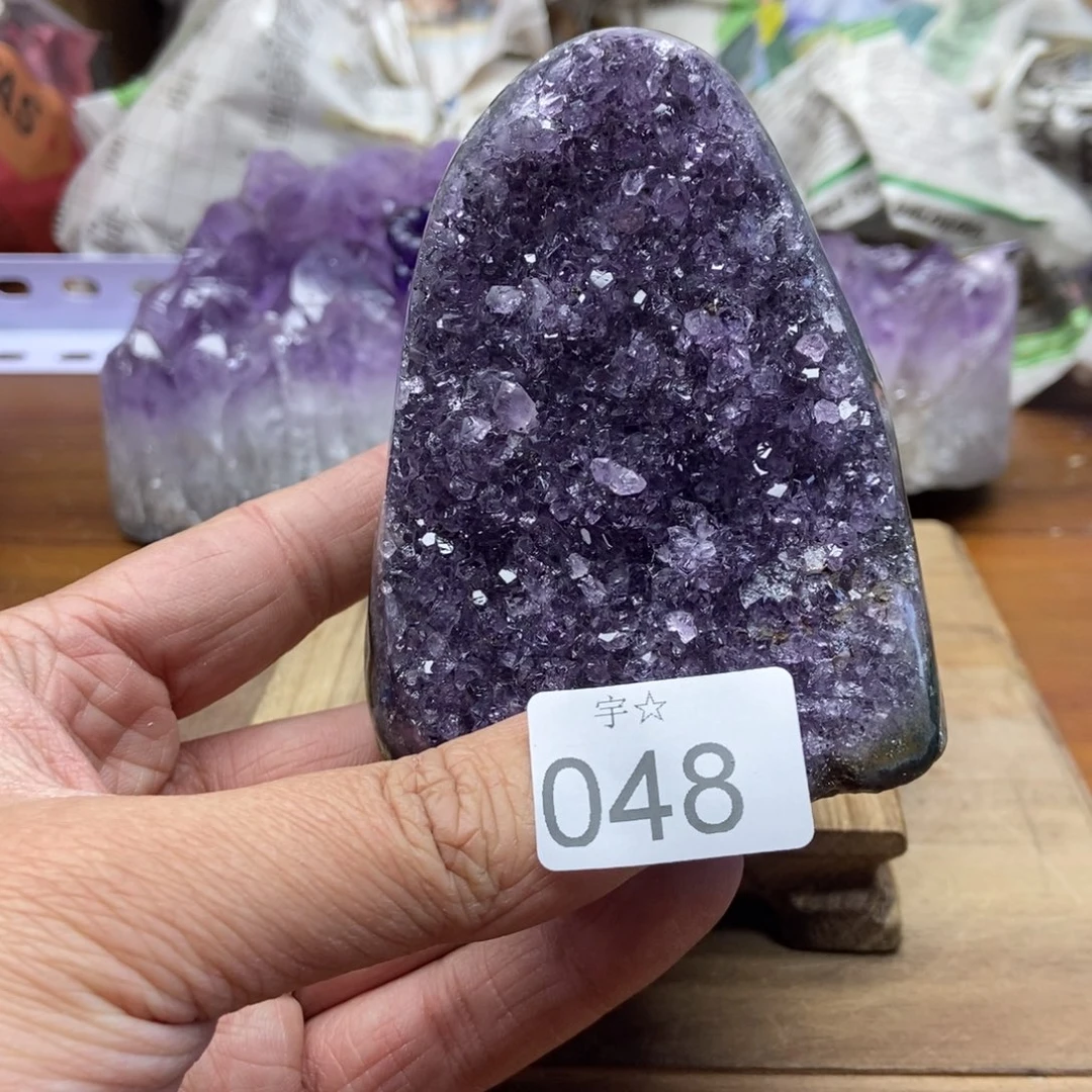 紫晶天然水晶摆件未镶嵌