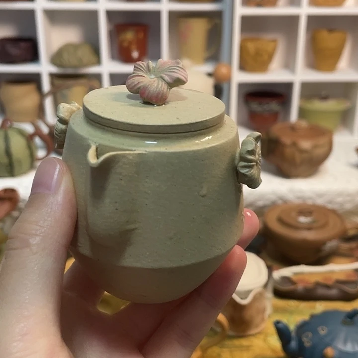 紫砂茶宠蒙*花花手抓