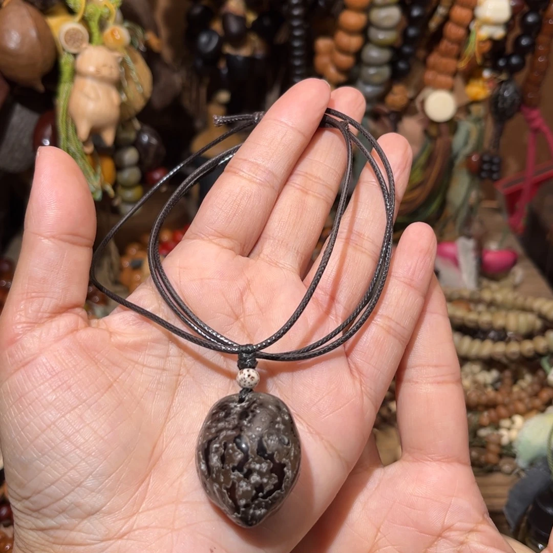 草珠菩提吊坠菩提项链