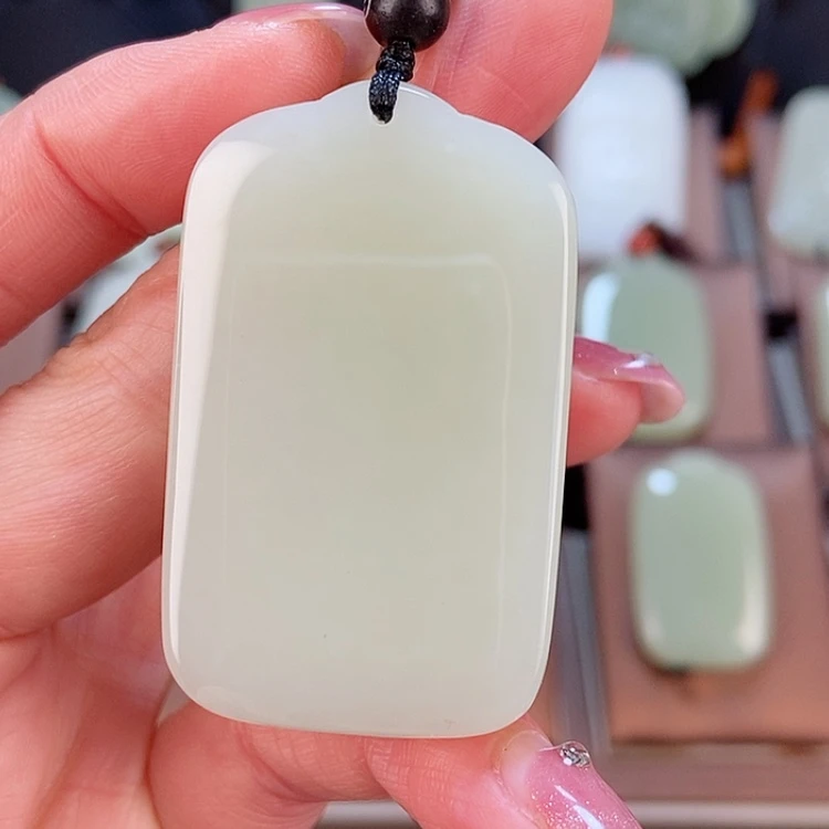 【闪购商品】和田玉颈饰未镶嵌