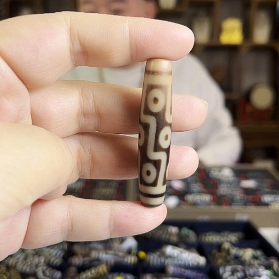 玛瑙/玉髓颈饰合金