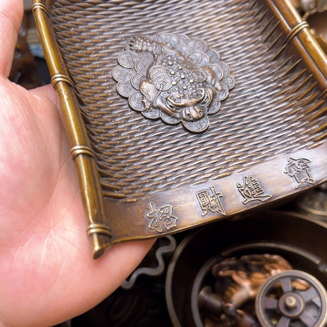 精美铜器点击下单