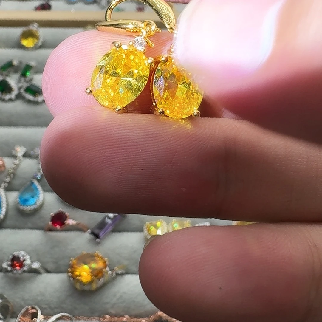 银S925镶嵌戒指水晶