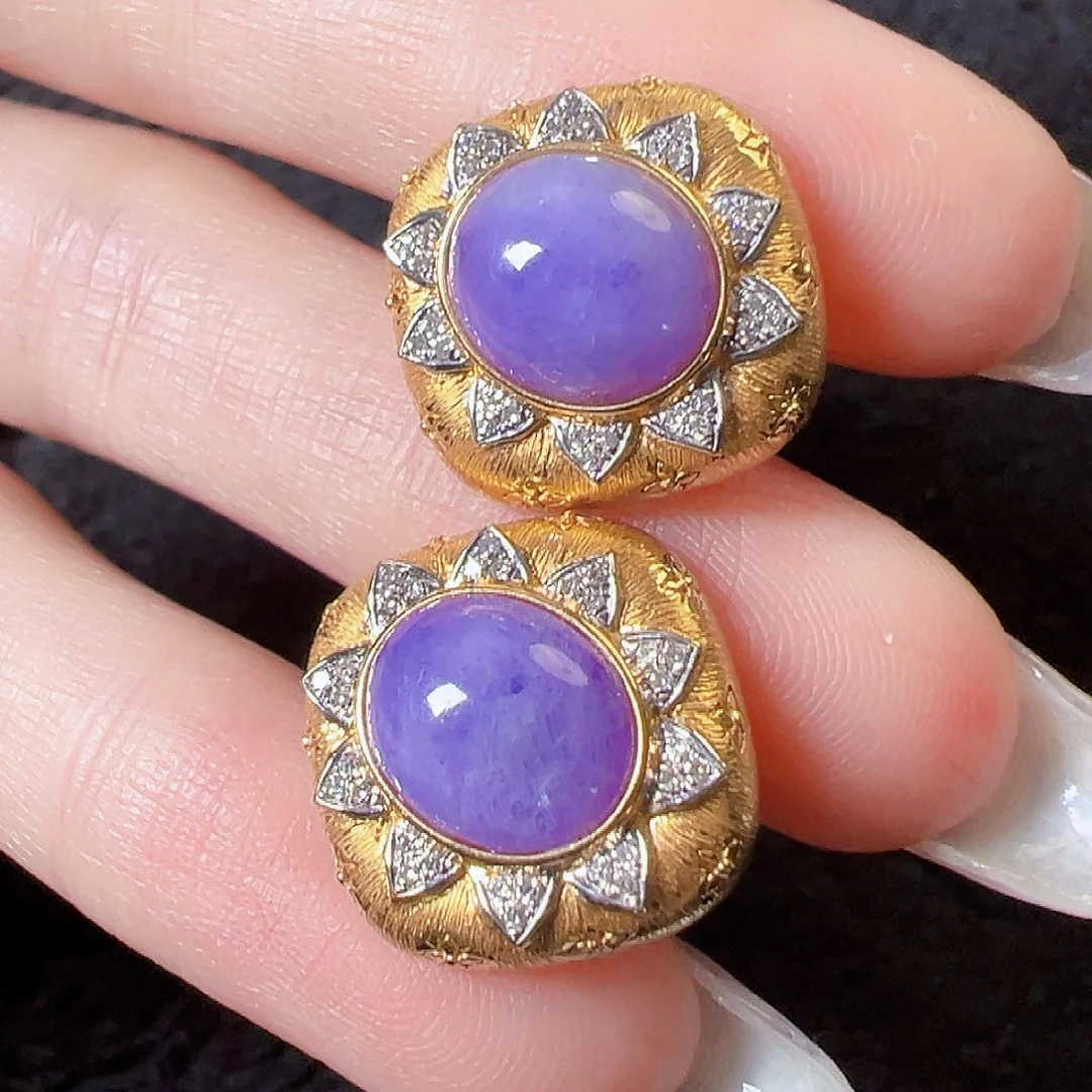 18K金镶嵌翡翠耳饰签收后24小时鉴赏期，过时不退