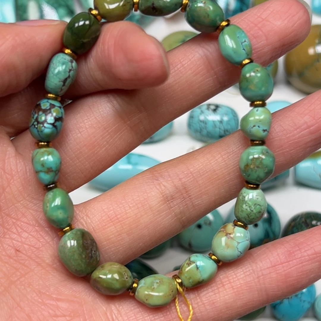 绿松石未镶嵌珠宝奇石