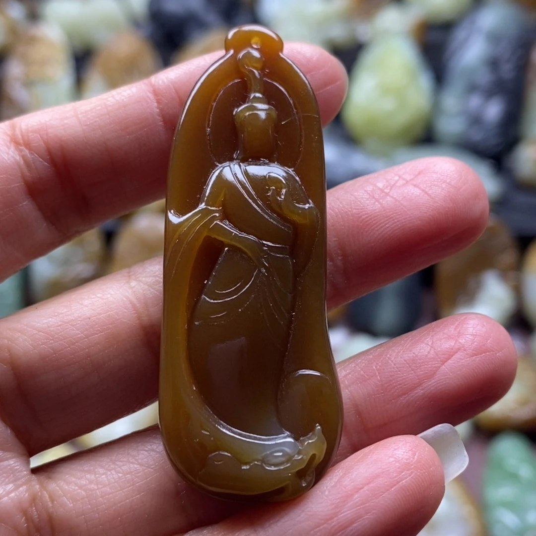 吊坠(不含链)未镶嵌和田玉（糖玉）