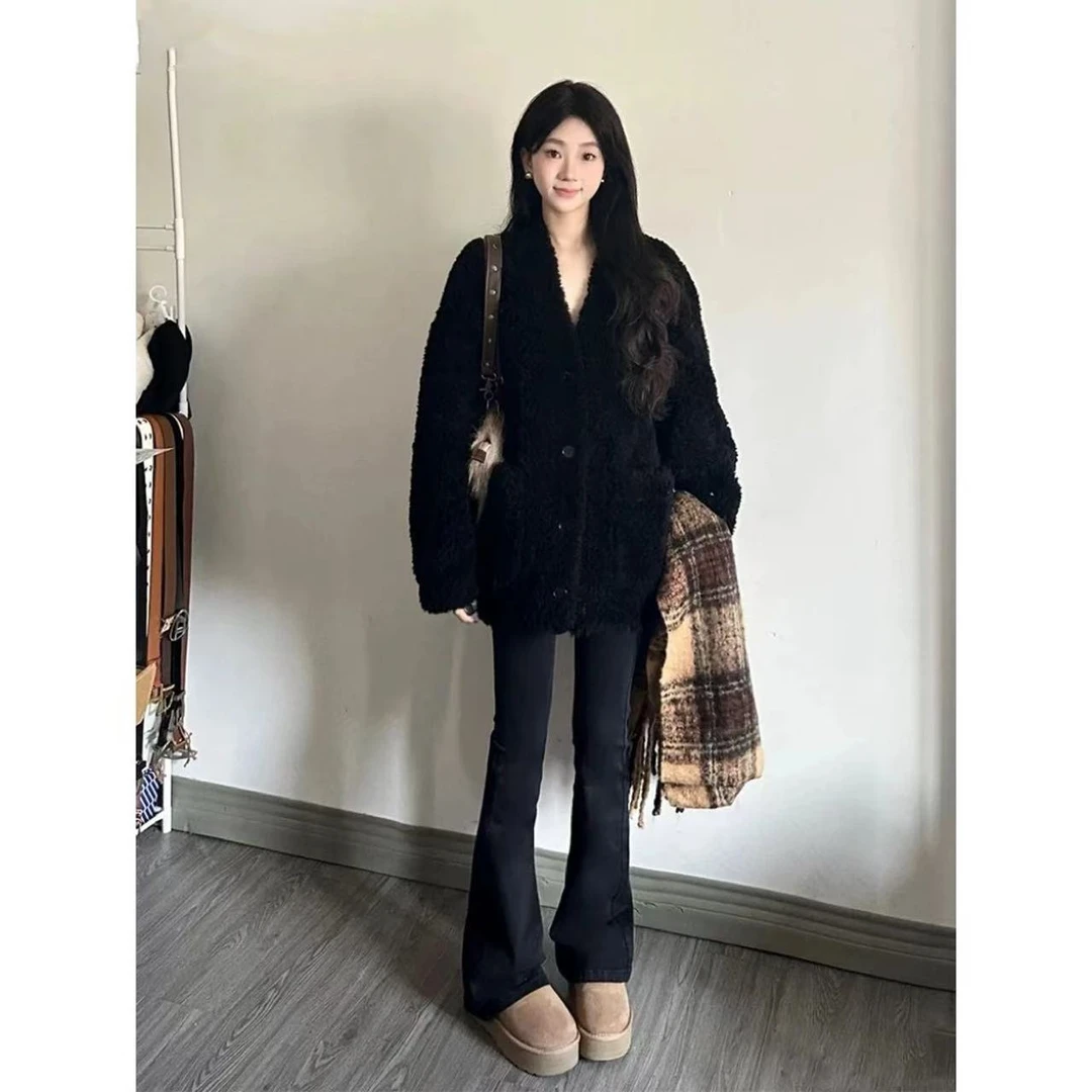 徐秋阳    曲线回廊   百搭时尚休闲设计感显瘦显腿长牛仔裤6115